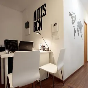 Nitzs Bcn Konukevi Barselona