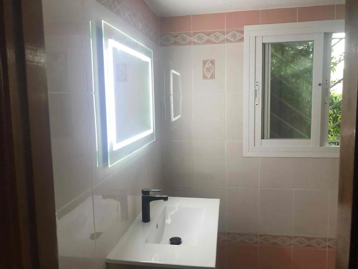 Pensjonat Casa Simba B&B (Adults Only) Estepona